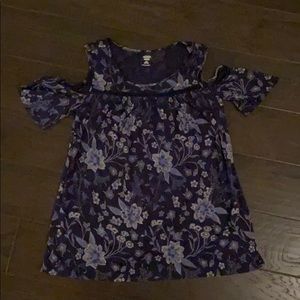 old navy floral top :)